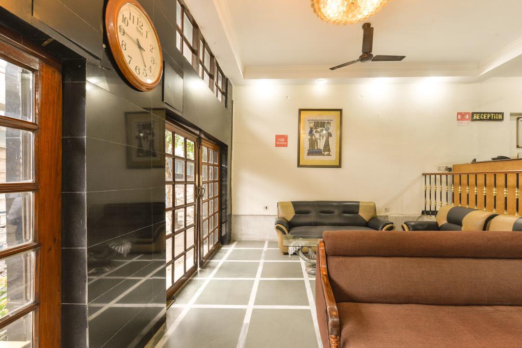 Camac Plaza Hotel Calcutta Eksteriør billede