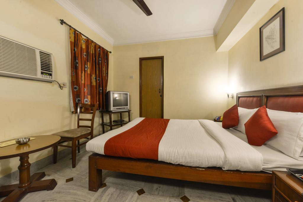 Camac Plaza Hotel Calcutta Eksteriør billede