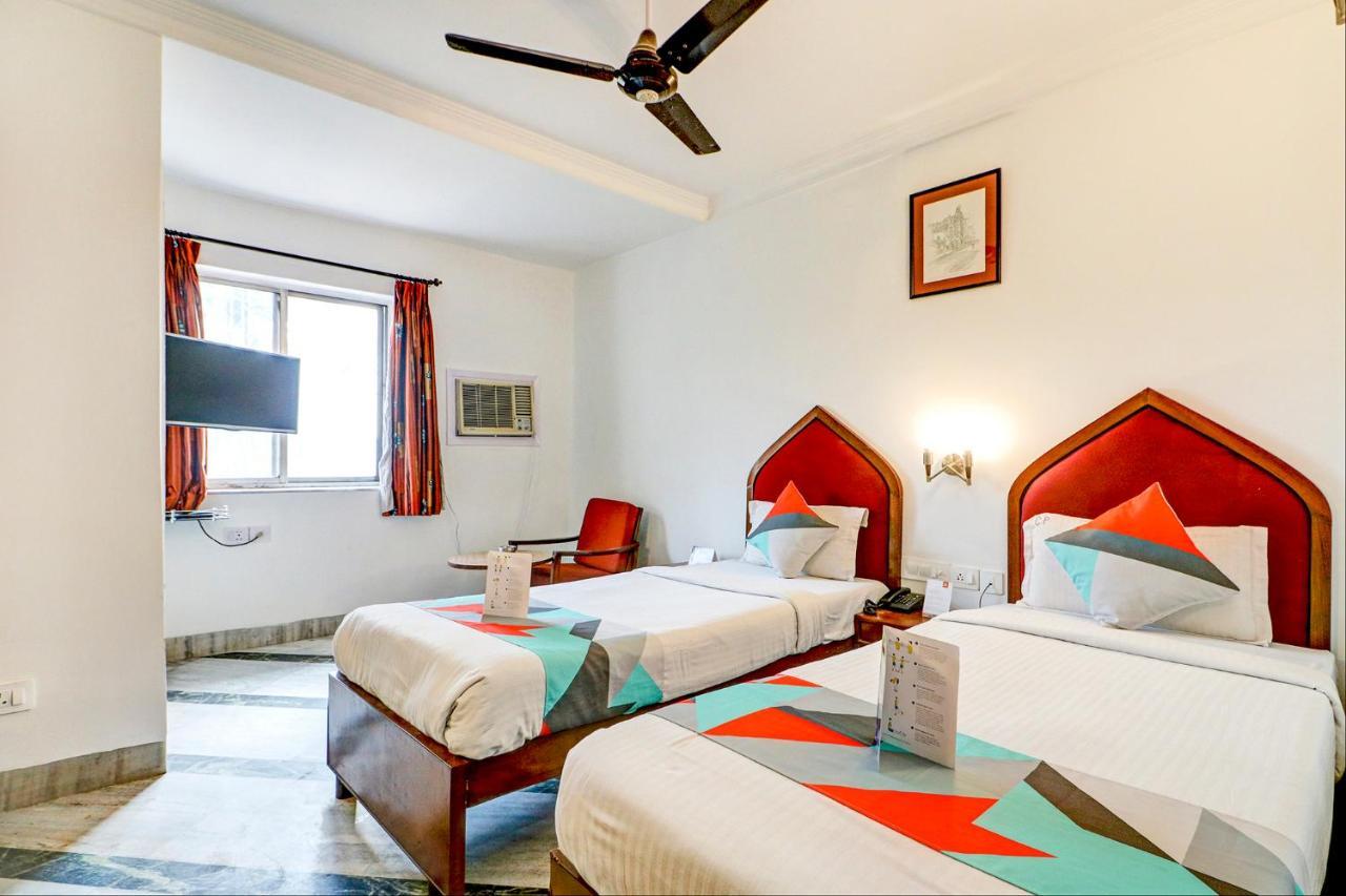 Camac Plaza Hotel Calcutta Eksteriør billede