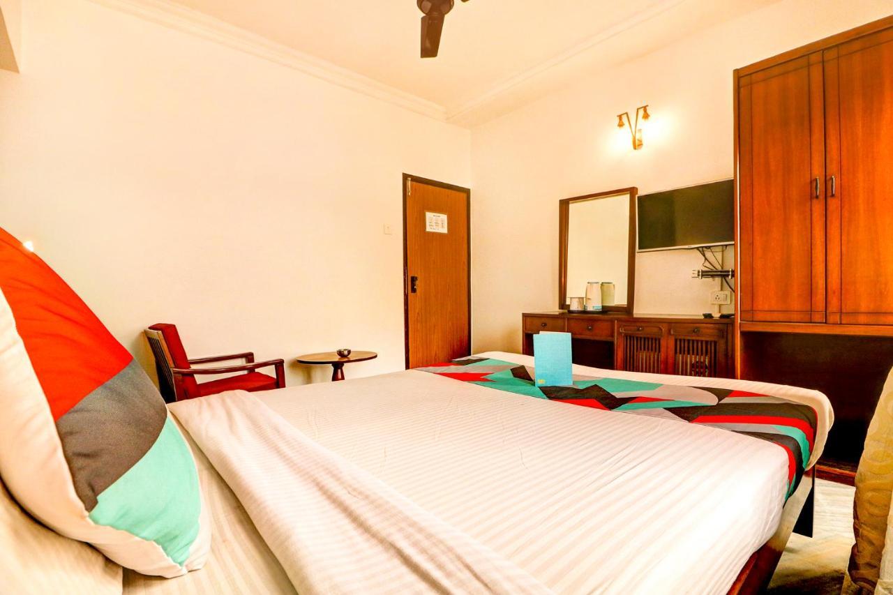 Camac Plaza Hotel Calcutta Eksteriør billede