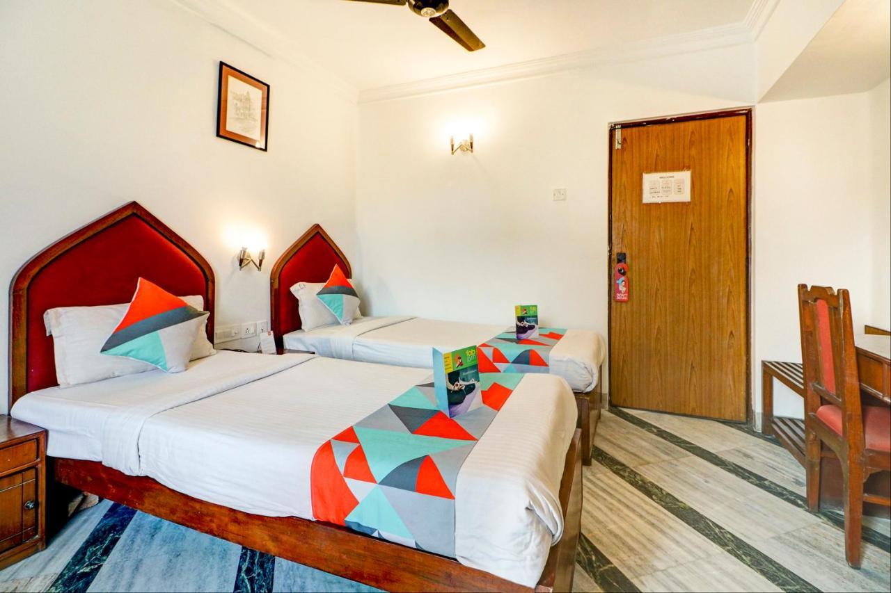 Camac Plaza Hotel Calcutta Eksteriør billede