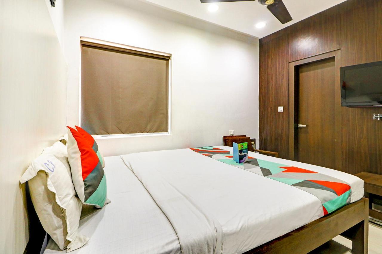 Camac Plaza Hotel Calcutta Eksteriør billede